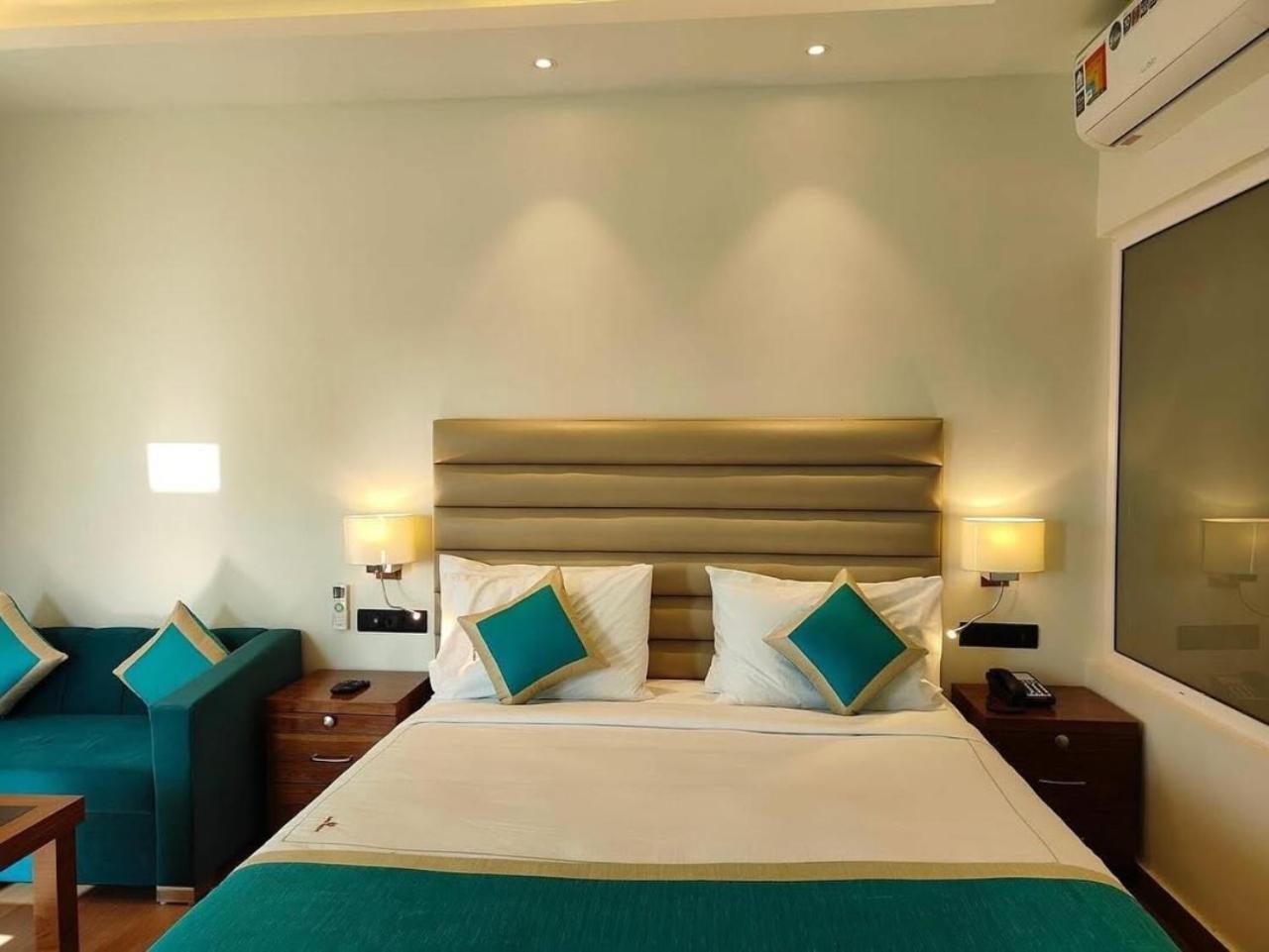 Hotel O Cean Suites Near Igi Airport New Delhi Exteriör bild