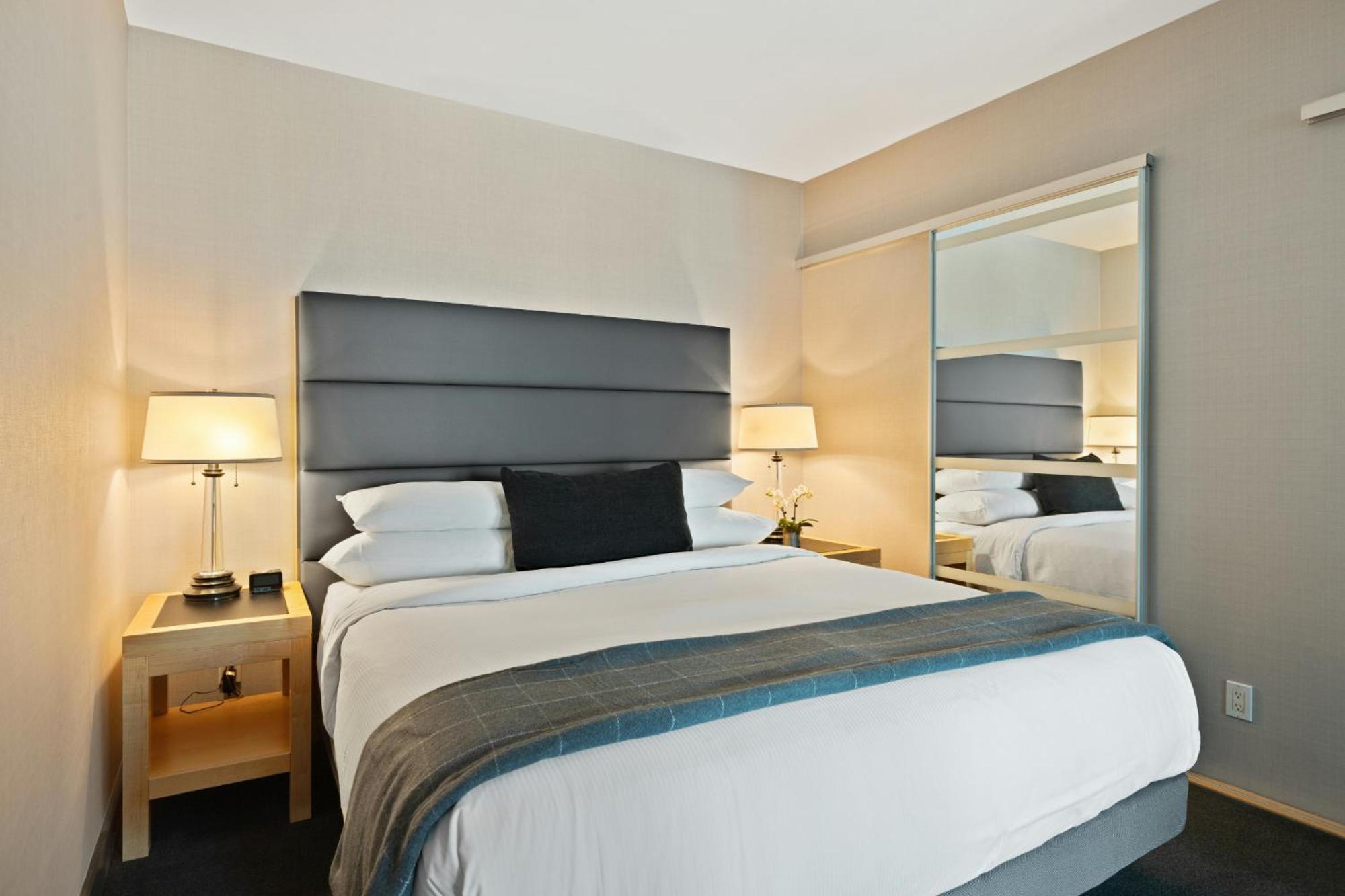 Hotel O Cean Suites Near Igi Airport New Delhi Exteriör bild